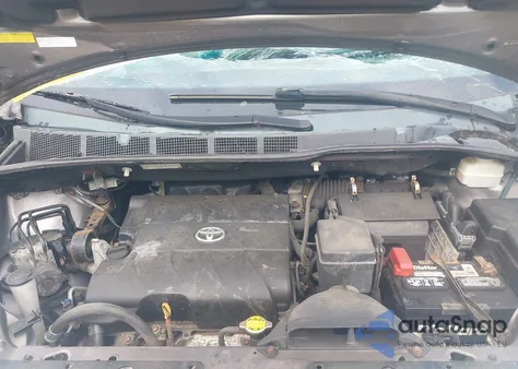 2011 Toyota Sienna Limited from USA, damaged, VIN 5TDDK3DC0BS006768